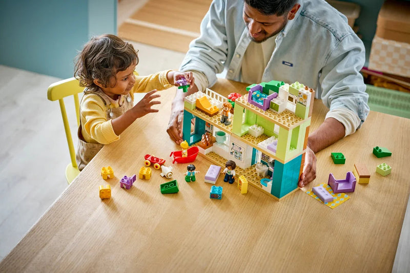 LEGO DUPLO 10470 3 in 1 Modern Family House with Figures-5