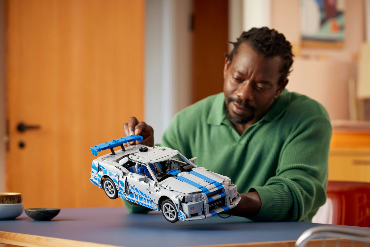 LEGO Technic 42210 2 Fast 2 Furious Nissan Skyline GT-R (R34) Car-6