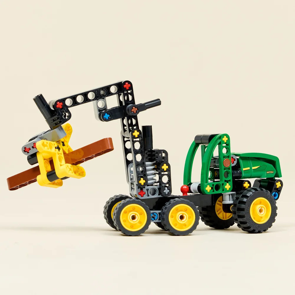 LEGO Technic 42218 John Deere 1470H Wheeled Harvester-7