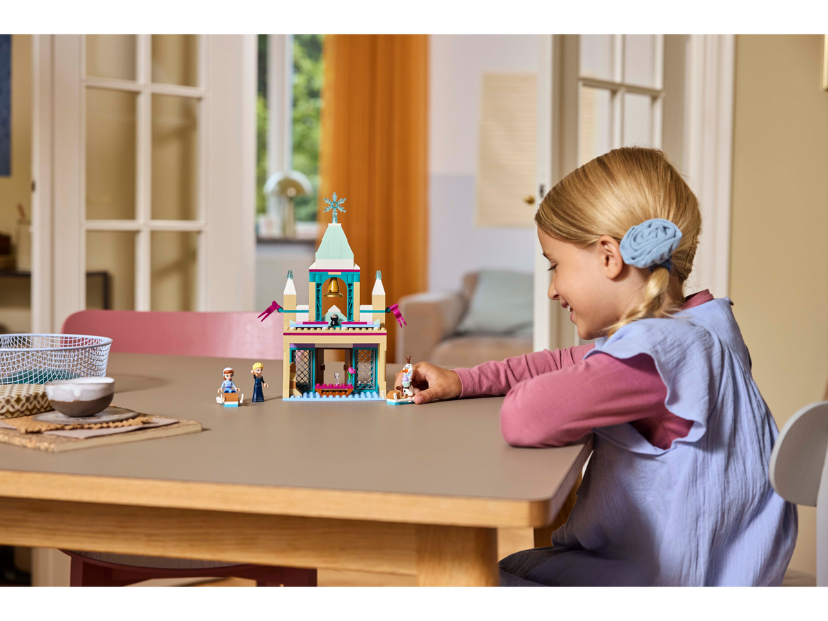 LEGO Disney 43265 Arendelle Frozen Castle-6