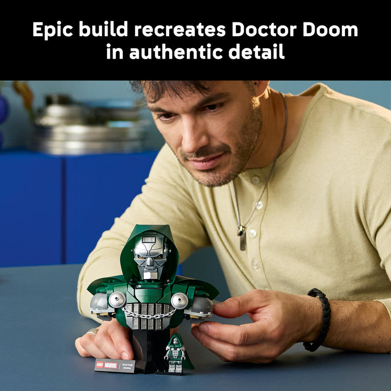 LEGO Marvel 76345 Doctor Doom Bust-6