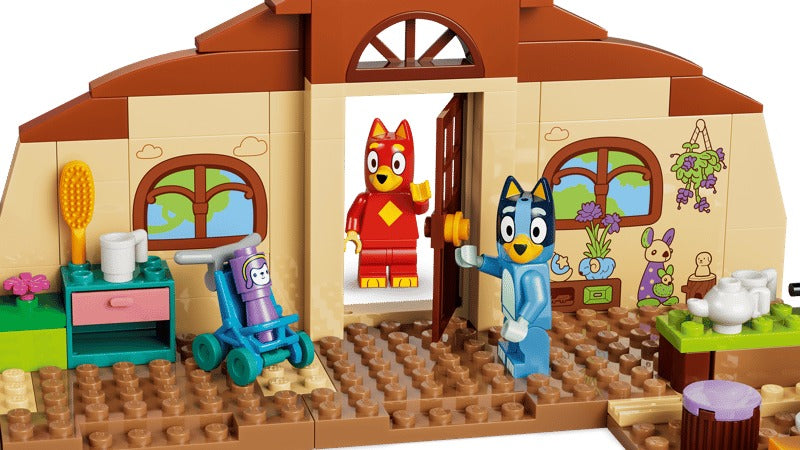 LEGO Bluey 11221 School with Rusty and Bluey-3